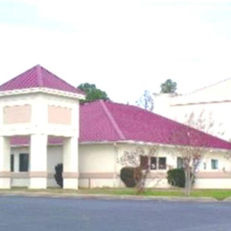 Deerfield Inn & Suites Madison Exterior photo